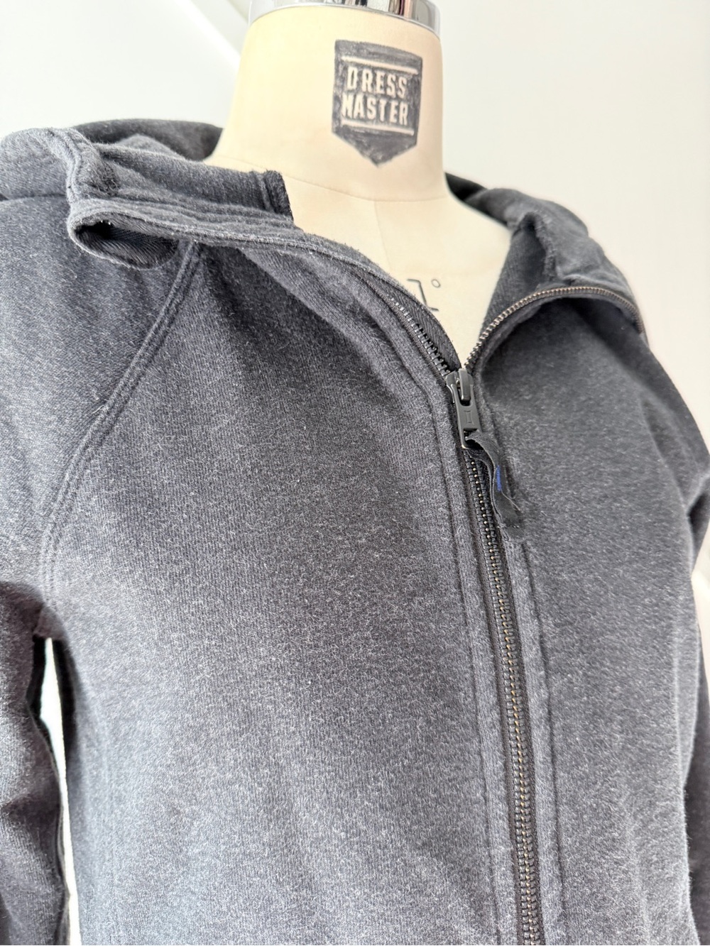 Kit and Ace Dark Grey Cotton Zip Hoodie XS | Pilates Studio Athleisure - Picture 6 of 14